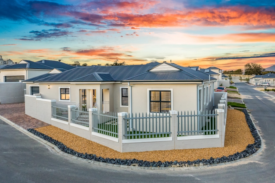 3 Bedroom Property for Sale in Protea Heights Western Cape